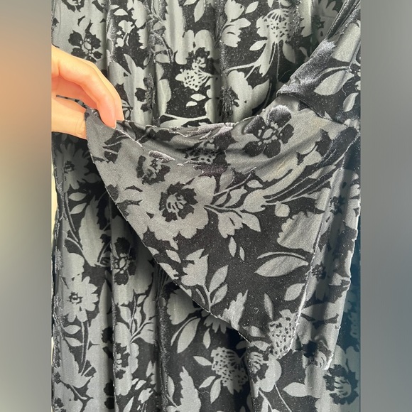 Tommy Hilfiger Womens Black Floral Velvet Holiday Christmas Party Midi Dress 12 - Picture 6 of 7